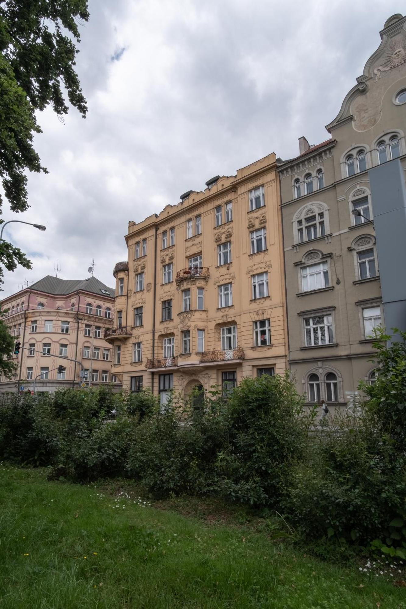 Days - Terrace - Castle View - Ac Apartment *